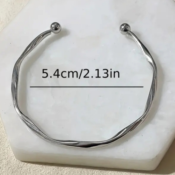 Silver Twist Cuff Bracelet - Picture 3 of 4